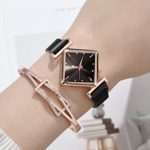 Ladies square 2024 face watches uk